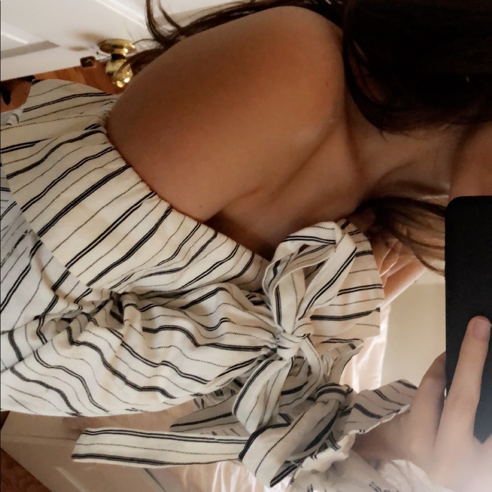 Off shoulder striped blouse